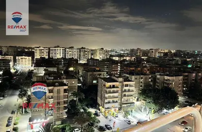 Apartment - 3 Bedrooms - 3 Bathrooms for sale in Hassan Ma'moon St. - 6th Zone - Nasr City - Cairo
