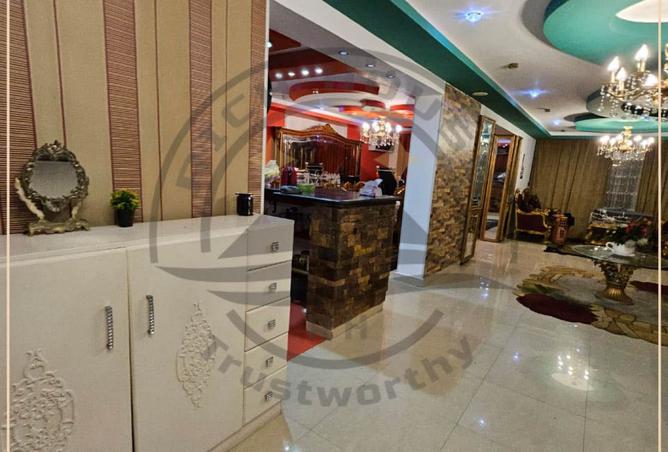 8211588 - Property Image 2