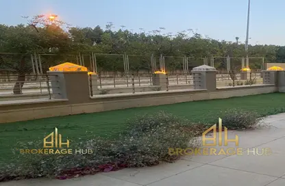Apartment - Studio for rent in Palm Hills Village Gate - South Investors Area - New Cairo City - Cairo