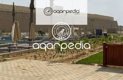 Apartment - 3 Bedrooms - 3 Bathrooms for sale in Uptown Cairo - Mokattam - Cairo