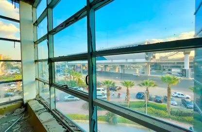 مساحات مكتبية - استوديو للبيع في ان  90  بيزنس كومبلكس - شارع التسعين الشمالي - التجمع الخامس - مدينة القاهرة الجديدة - القاهرة