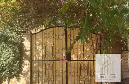 Townhouse - 5 Bedrooms - 5 Bathrooms for sale in Mena Garden City - Al Motamayez District - 6 October City - Giza