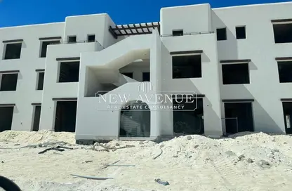 Chalet - 2 Bedrooms - 2 Bathrooms for sale in Hacienda West - Ras Al Hekma - North Coast