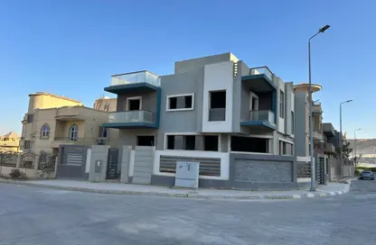 فيلا - 4 غرف نوم - 5 حمامات للبيع في كمبوندات 6 أكتوبر - مدينة 6 أكتوبر - الجيزة