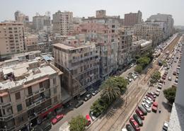 شقة - 3 غرف نوم - 2 حمامات for للبيع in كامب شيزار - حي وسط - الاسكندرية