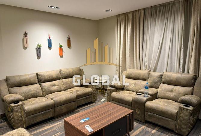 8054798 - Property Image 3