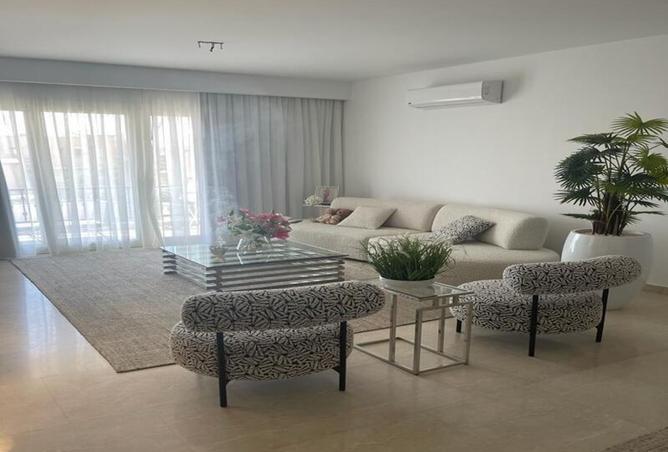 8111951 - Property Image 2