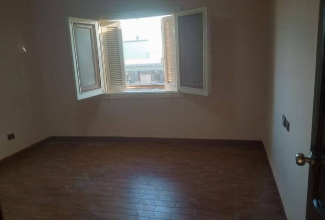 8300385 - صورة العقار 2