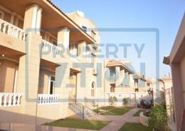 Villa - 5 bedrooms - 5 bathrooms for للبيع in Maxim - The 1st Settlement - New Cairo City - Cairo