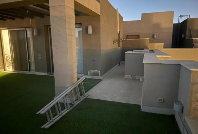 8326015 - Property Image 3