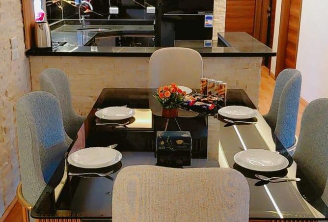 8382928 - Property Image 2