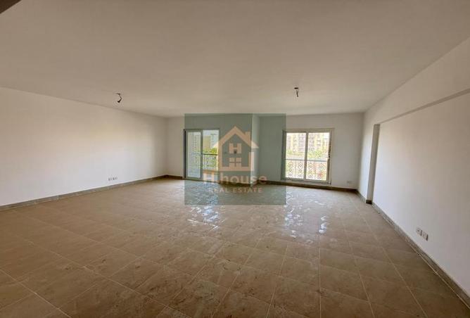 7984334 - Property Main Image