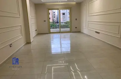 Apartment - 3 Bedrooms - 2 Bathrooms for rent in Al Khamayel city - Sheikh Zayed Compounds - Sheikh Zayed City - Giza