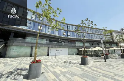 Retail - Studio for sale in Sway Mall - Mohamed Naguib Axis - North Investors Area - New Cairo City - Cairo