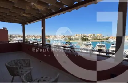 شقة - 2 غرف نوم - 2 حمامات للبيع في ابو تيج مارينا - الجونة - الغردقة - محافظة البحر الاحمر