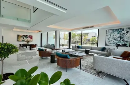 Villa - 5 Bedrooms - 4 Bathrooms for sale in Royal City - Sheikh Zayed Compounds - Sheikh Zayed City - Giza Villa - 5 Bedrooms - 4 Bathrooms for sale in Royal City - Sheikh Zayed Compounds - Sheikh Zayed City - Giza