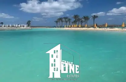 Chalet - 3 Bedrooms - 4 Bathrooms for sale in Hacienda Bay - Sidi Abdel Rahman - North Coast