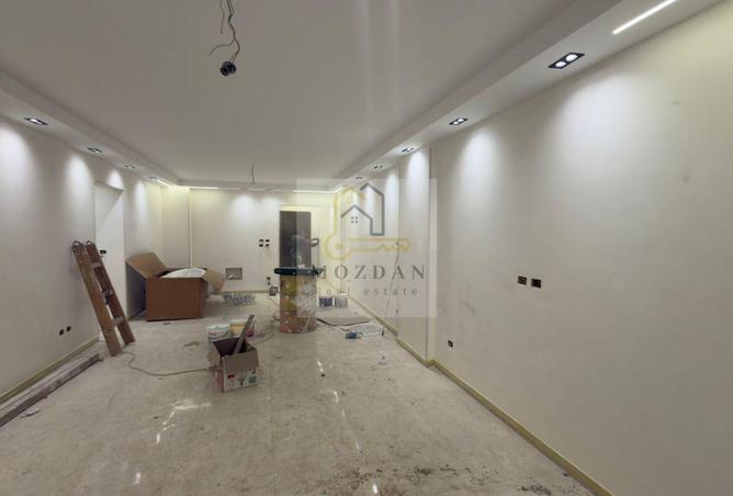 8427801 - Property Image 2