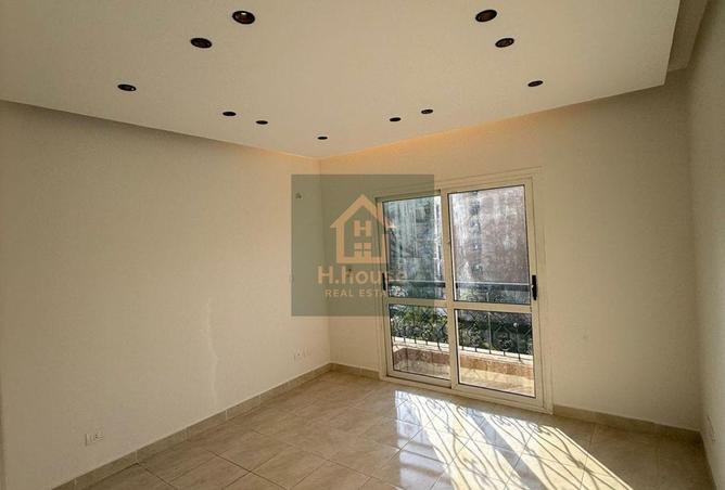 8451959 - Property Image 2