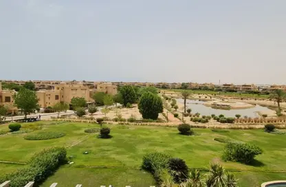 منزل مزدوج - 6 غرف نوم - 6 حمامات للبيع في العين باي - العين السخنة - السويس