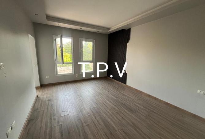 8160095 - Property Image 2