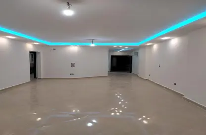 شقة - 3 غرف نوم - 3 حمامات للبيع في مدينة وصال - كمبوندات الشروق - مدينة الشروق - القاهرة
