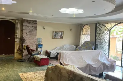 شقة - 3 غرف نوم - 2 حمامات للايجار في محور احمد شوقي - البنفسج 1 - البنفسج - مدينة القاهرة الجديدة - القاهرة