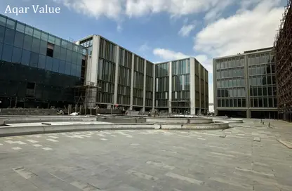 محل - استوديو - 1 حمام للبيع في وان نانيتي - شارع التسعين الجنوبي - التجمع الخامس - مدينة القاهرة الجديدة - القاهرة