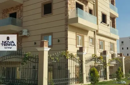 Apartment - 3 Bedrooms - 2 Bathrooms for sale in Touristic Zone 2 - Touristic Zone - Al Motamayez District - 6 October City - Giza