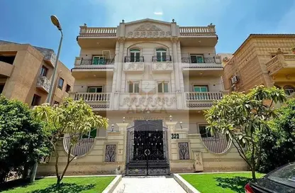 Penthouse - 3 Bedrooms - 3 Bathrooms for sale in Area E - Ganoob El Acadimia - New Cairo City - Cairo