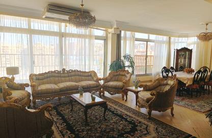 Apartment - 4 Bedrooms - 3 Bathrooms for sale in Al Nozha St. - Ard El Golf - Heliopolis - Masr El Gedida - Cairo
