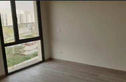 تاون هاوس - 3 غرف نوم - 3 حمامات للبيع في كمبوند البروج - كمبوندات الشروق - مدينة الشروق - القاهرة