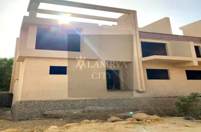 فيلا - 5 غرف نوم - 4 حمامات للبيع في جراندا - الحي الخامس - مدينة الشروق - القاهرة