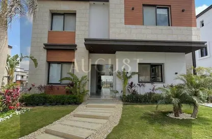 Townhouse - 3 Bedrooms - 5 Bathrooms for sale in Azzar - 5th Settlement Compounds - The 5th Settlement - New Cairo City - Cairo