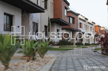 Townhouse - 4 Bedrooms - 4 Bathrooms for sale in Azzar 2 - 5th Settlement Compounds - The 5th Settlement - New Cairo City - Cairo