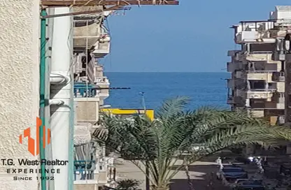 Chalet - 2 Bedrooms - 1 Bathroom for sale in Hay Al Agami - Alexandria