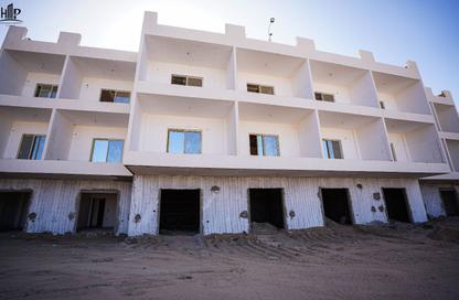 Apartment - 1 Bedroom - 1 Bathroom for sale in Holidays - Hurghada Resorts - Hurghada - Red Sea