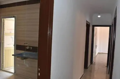 Apartment - 3 Bedrooms - 1 Bathroom for sale in Cliff Mall New Cairo - South Teseen St. - The 5th Settlement - New Cairo City - Cairo