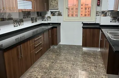 Apartment - 4 Bedrooms - 4 Bathrooms for rent in Beverly Hills Road - 17th District - Sheikh Zayed City - Giza