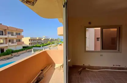 شاليه - 2 غرف نوم - 2 حمامات للبيع في هوليداي بيتش - العين السخنة - السويس
