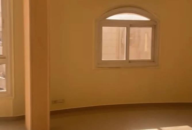 8233495 - Property Image 2