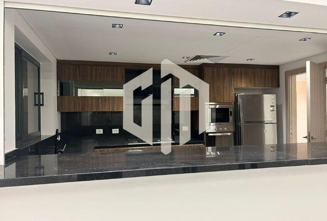 8244575 - Property Image 2