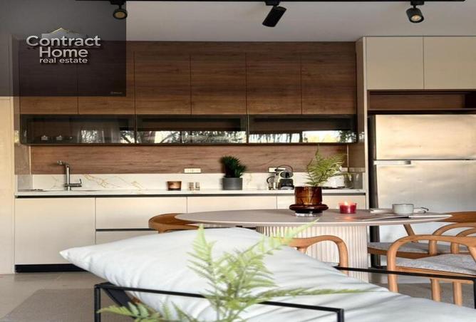 8369338 - Property Image 2