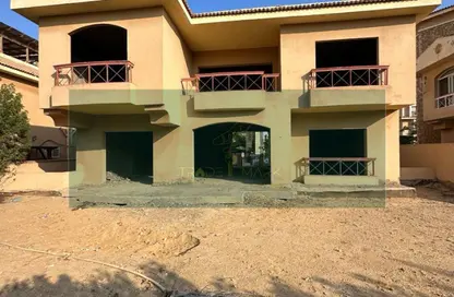 فيلا - 5 غرف نوم - 5 حمامات للبيع في ريفير وواك - المستثمرين الشمالية - مدينة القاهرة الجديدة - القاهرة