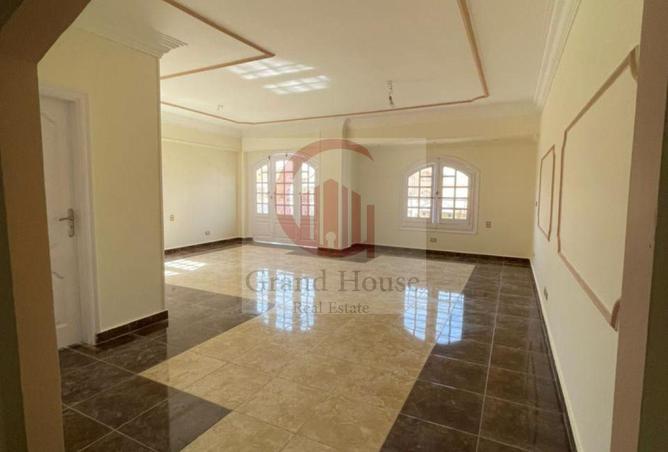 8527953 - Property Image 2