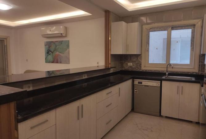 7921188 - Property Image 2