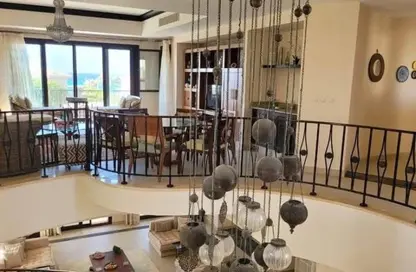 فيلا - 3 غرف نوم - 3 حمامات للبيع في كمبوند البروج - كمبوندات الشروق - مدينة الشروق - القاهرة