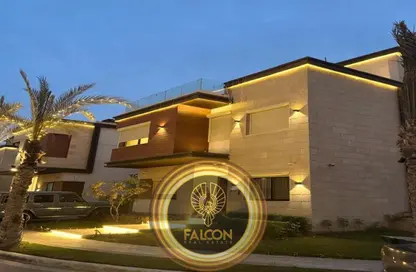 Villa - 3 Bedrooms - 3 Bathrooms for sale in Azzar - 5th Settlement Compounds - The 5th Settlement - New Cairo City - Cairo