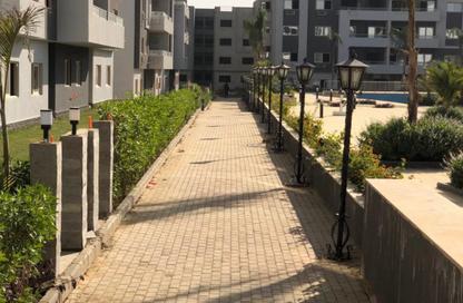 Apartment - 2 Bedrooms - 2 Bathrooms for sale in High City - 5th District - Obour City - Qalyubia