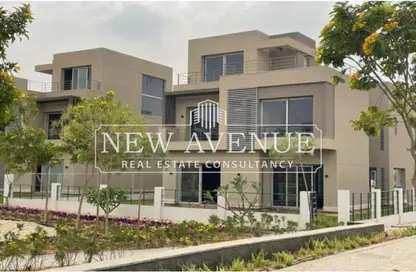 Villa - 3 Bedrooms - 3 Bathrooms for sale in Palm Hills New Cairo - 5th Settlement Compounds - The 5th Settlement - New Cairo City - Cairo